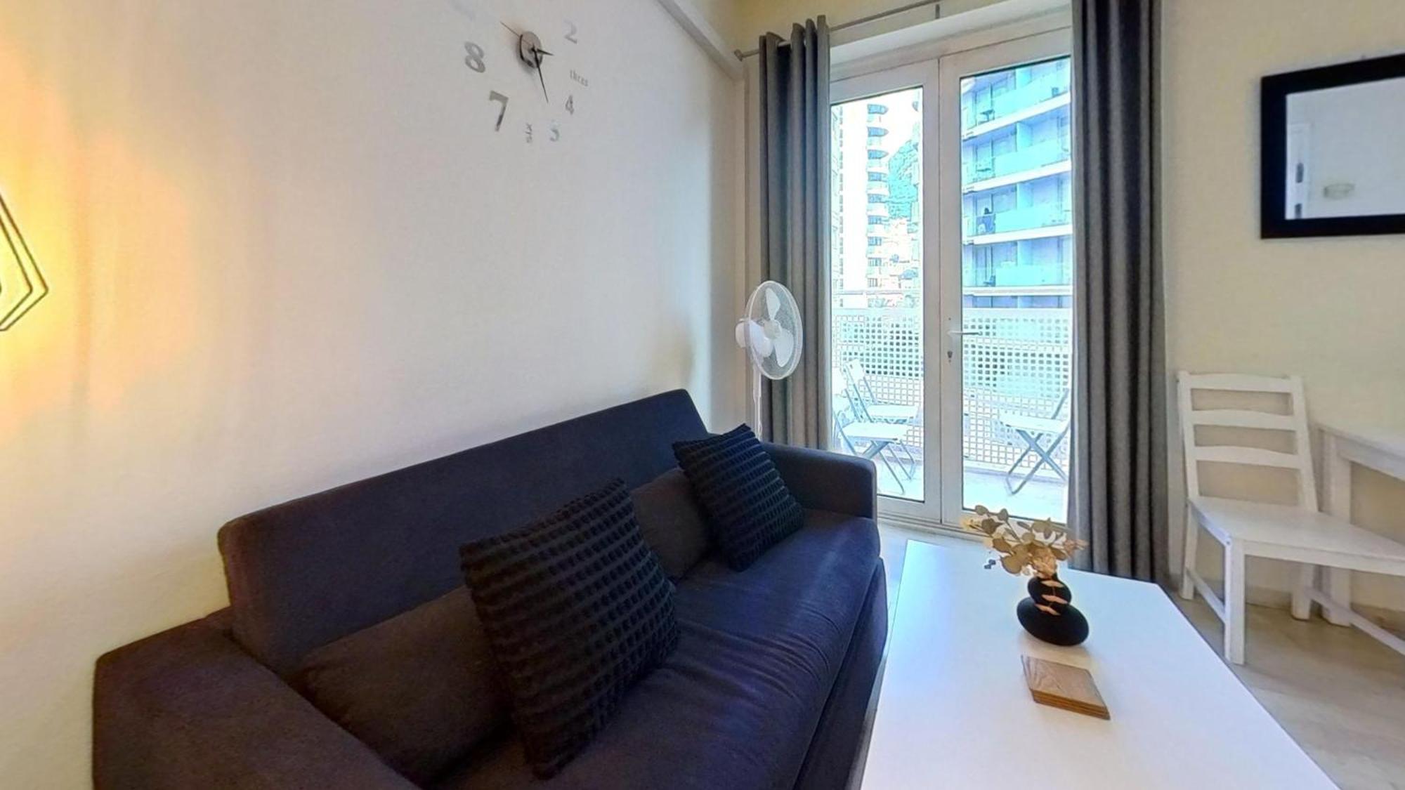 New With Ac Central Suites With Pool Access And Squash Courts! Sleeps Family Or 4 Guests Гибралтар Екстериор снимка
